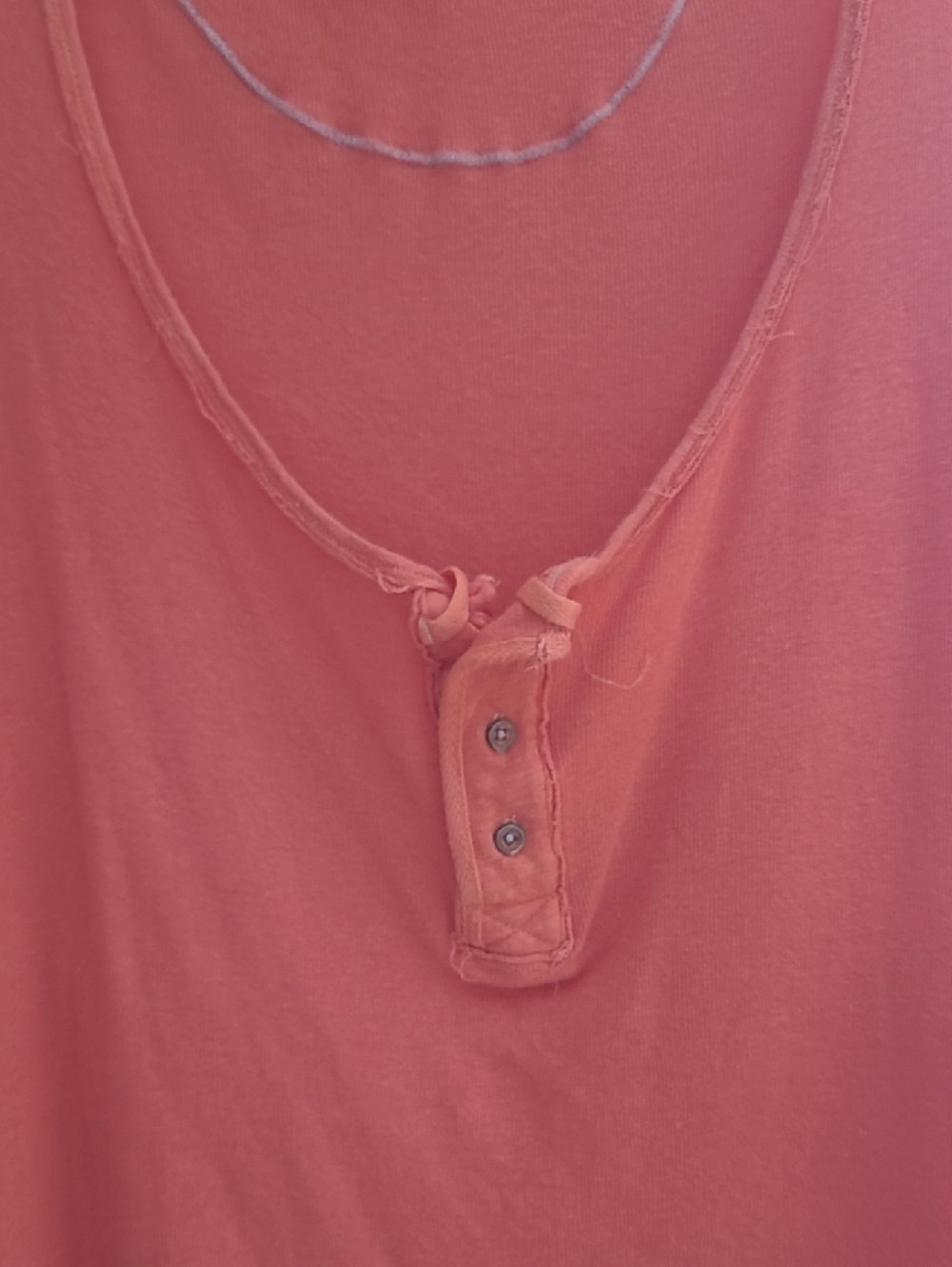 WE THE FREE Coral-Orange Sharkbite Hem Henley Heather Gray Sleeves Oversized EUC - Picture 2 of 10